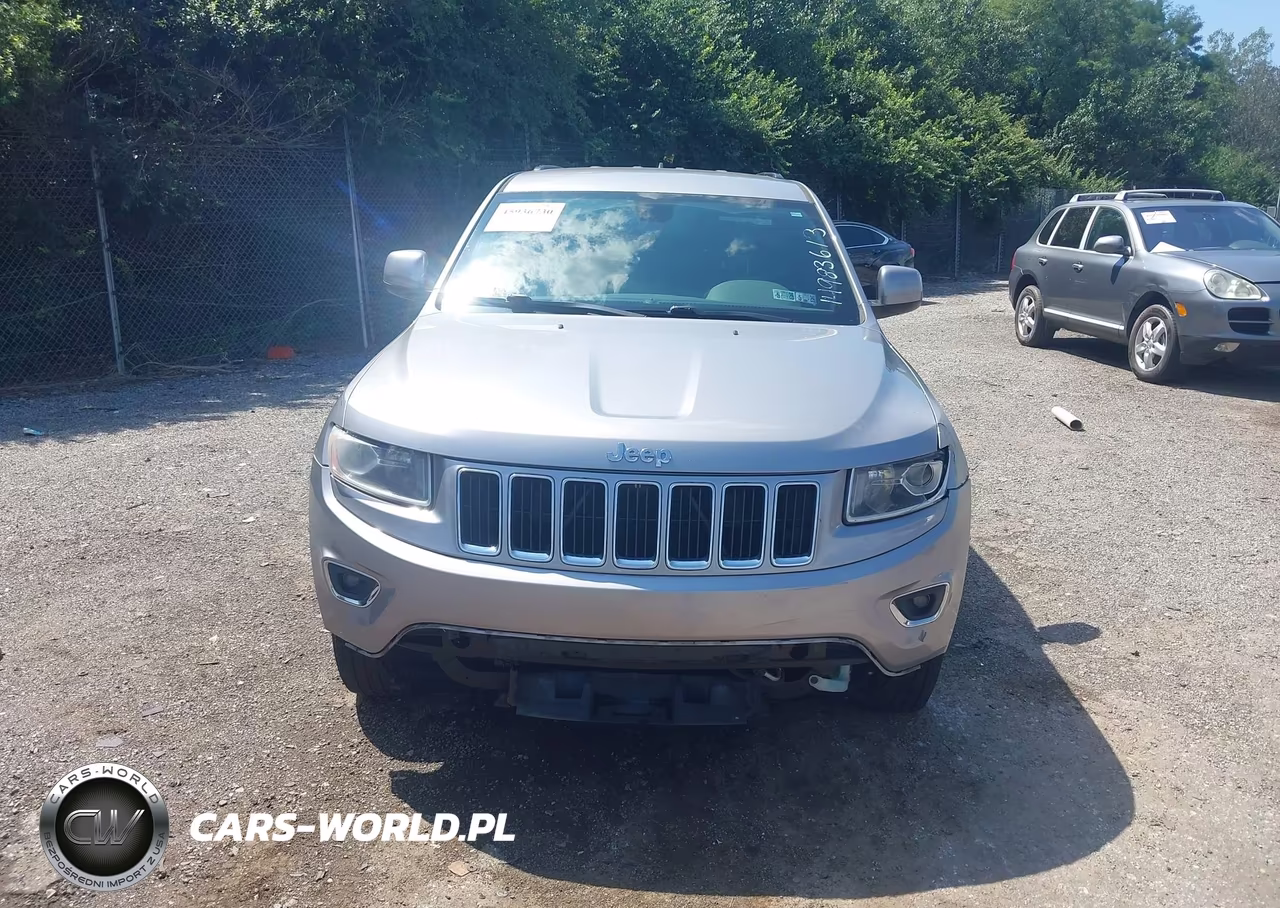 2015 Jeep Grand Cherokee Laredo VIN:1C4RJFAG7FC918130 - 6