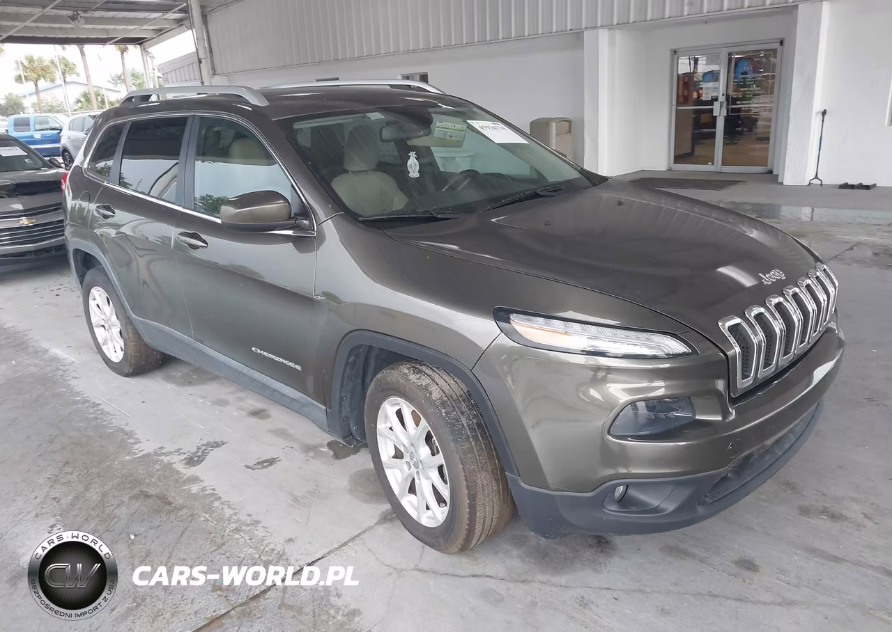 2015 Jeep Cherokee Latitude – zdjęcie 1 z 12