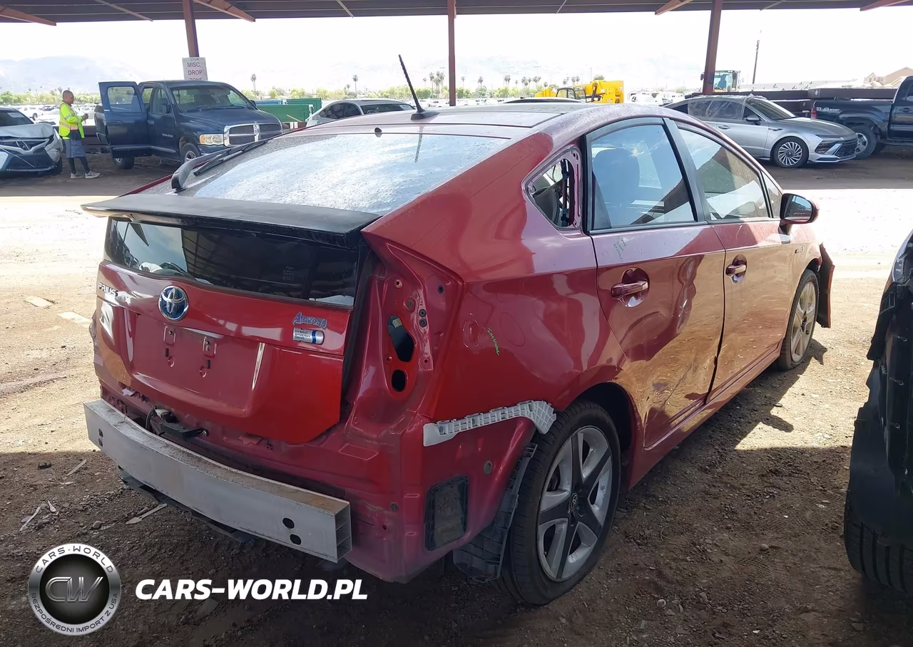 2015 Toyota Prius Four VIN:JTDKN3DU1F1897275 - 4