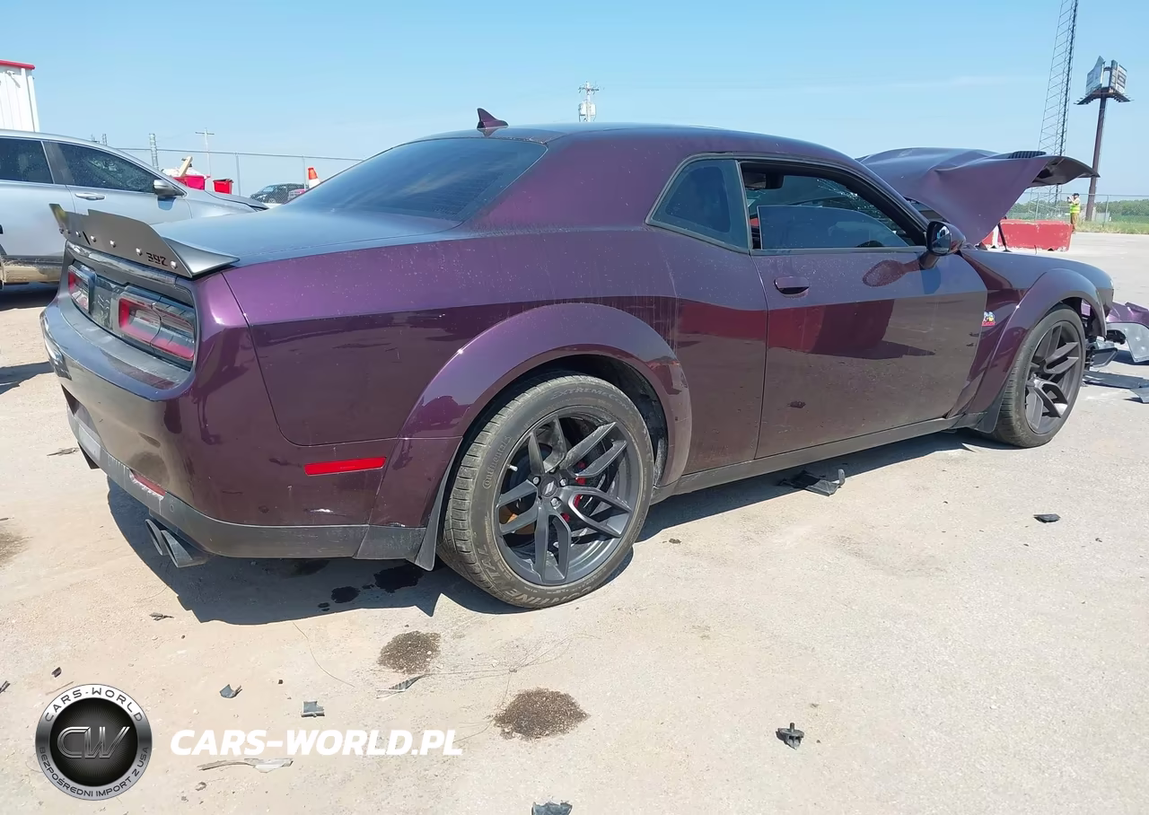 2020 Dodge Challenger R-T Scat Pack Widebody VIN:2C3CDZFJXLH178816 - 4