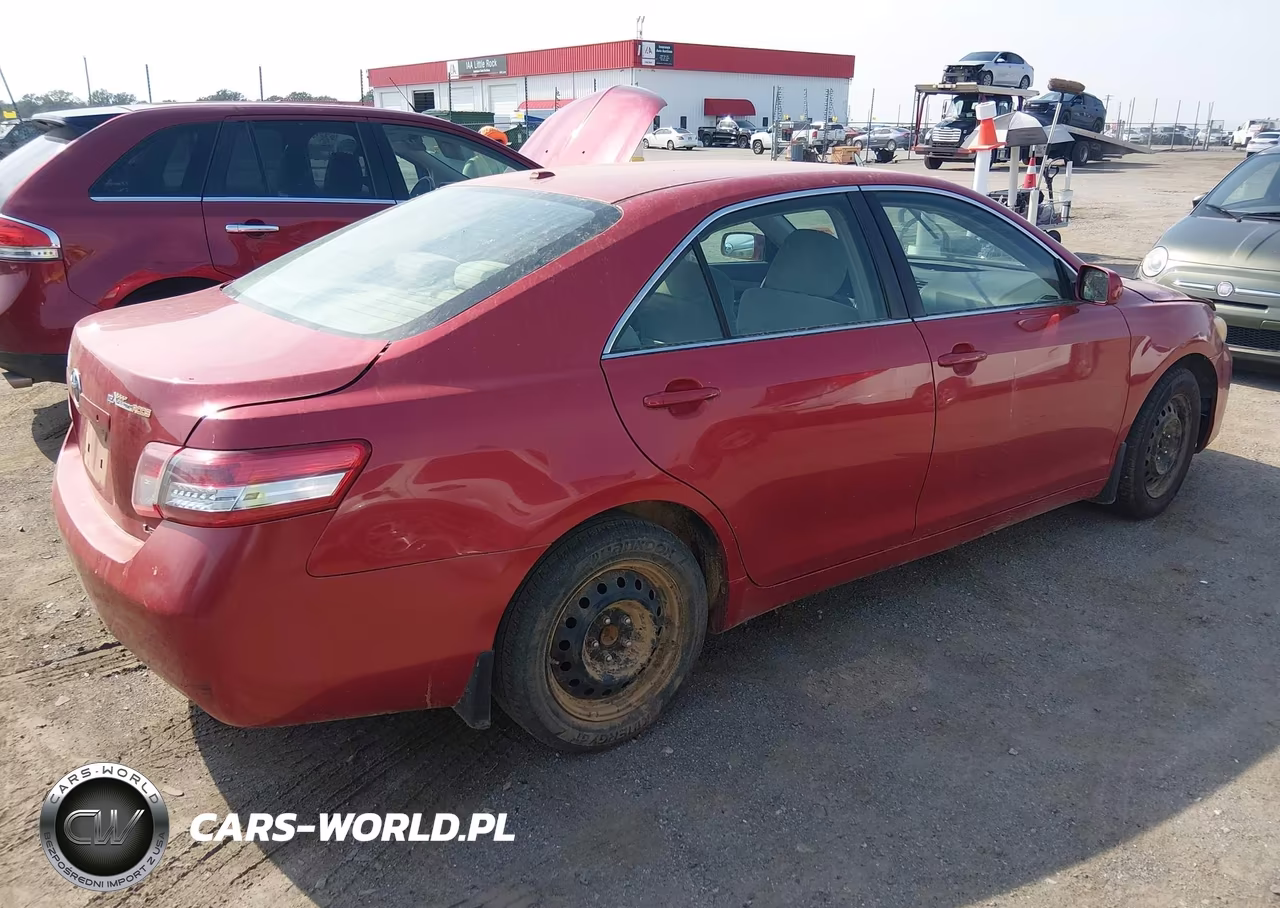 2011 Toyota Camry Le VIN:4T1BF3EK2BU158575 - 4