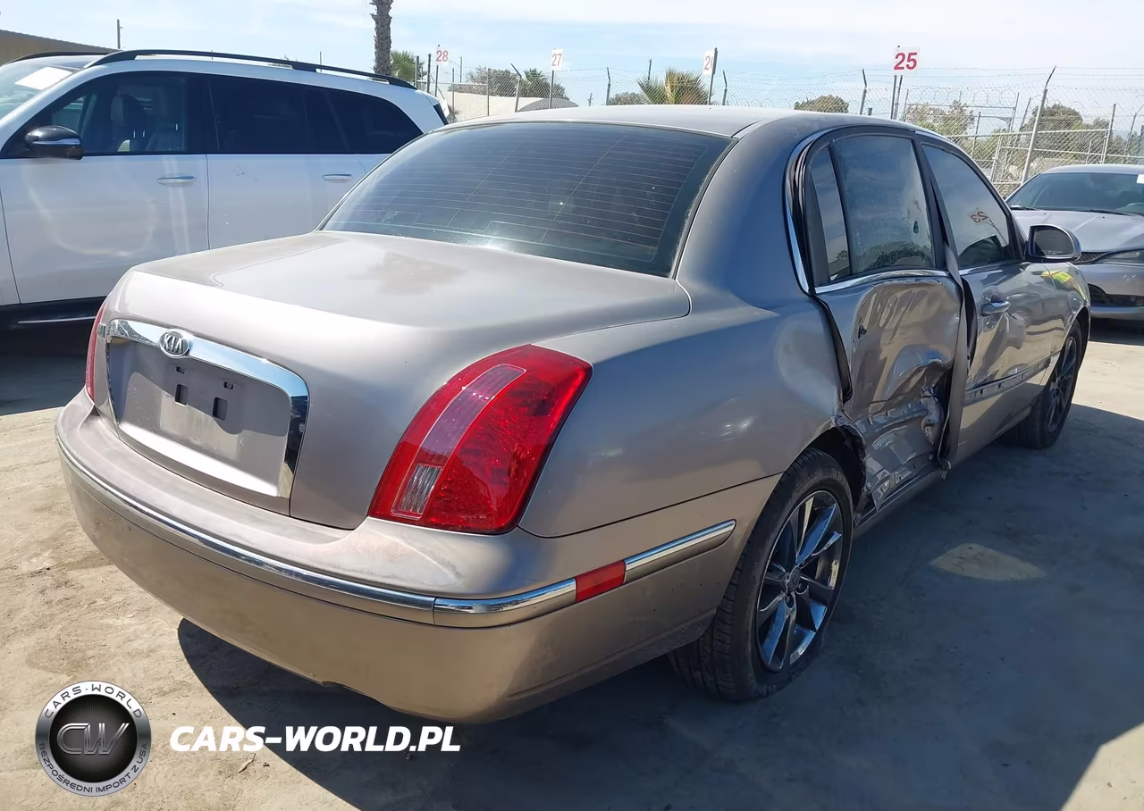 2007 Kia Amanti VIN:KNALD125275124037 - 4