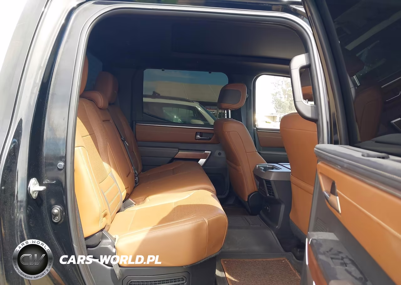 2024 Toyota Tundra 1794 Edition Hv VIN:5TFMC5DB3RX066225 - 8