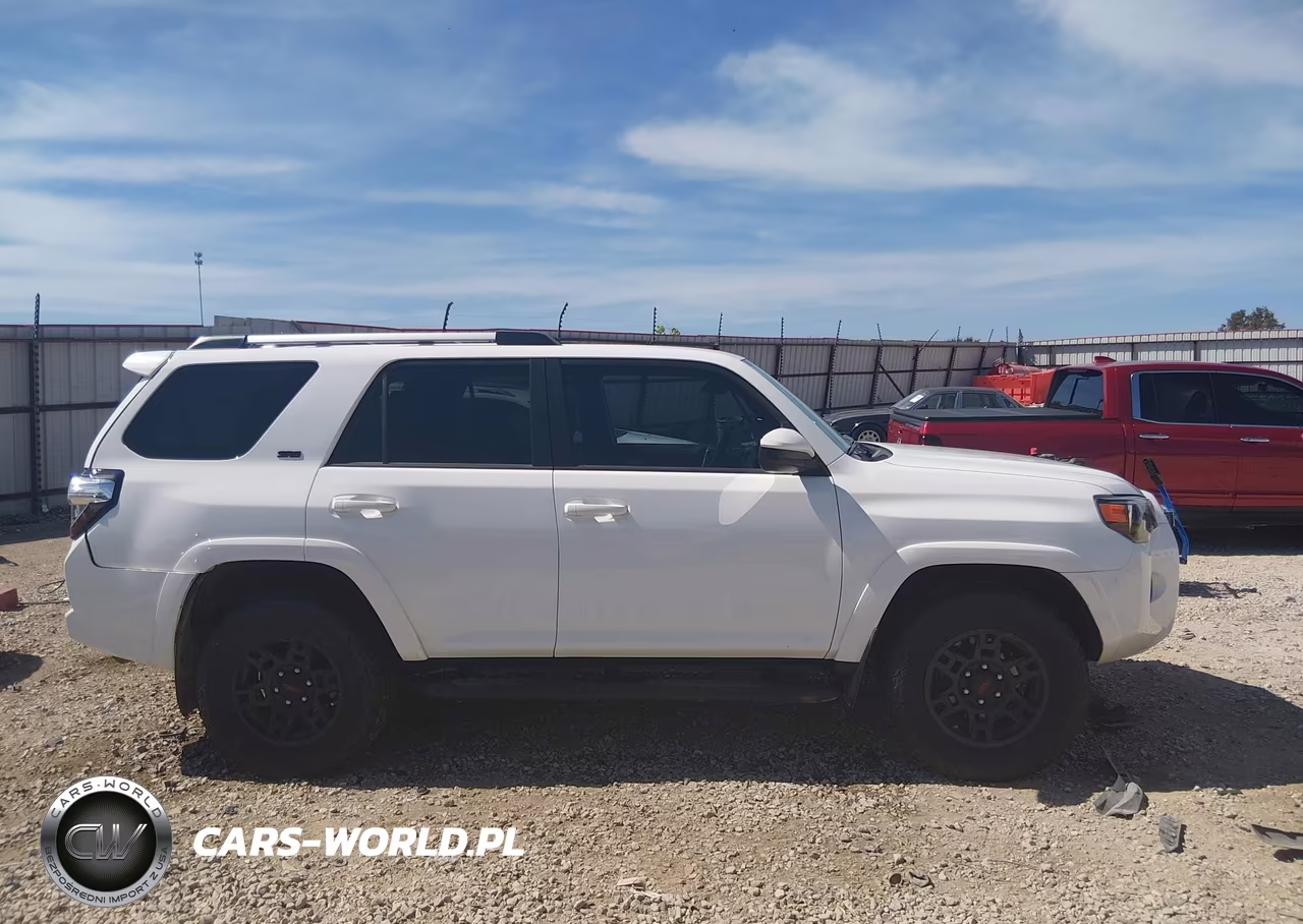 2020 Toyota 4Runner Sr5 VIN:JTEBU5JR5L5811495 - 13