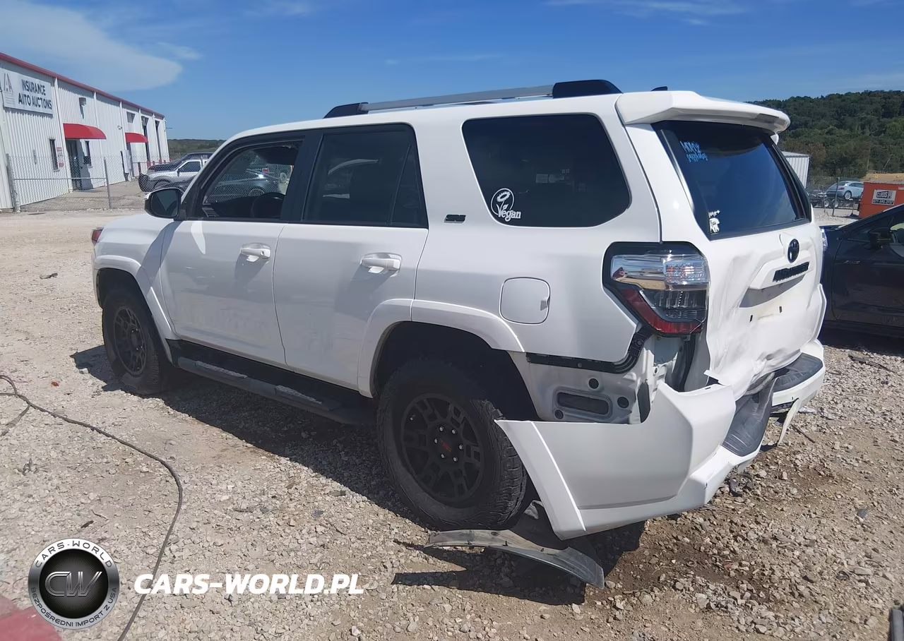 2020 Toyota 4Runner Sr5 VIN:JTEBU5JR5L5811495 - 3