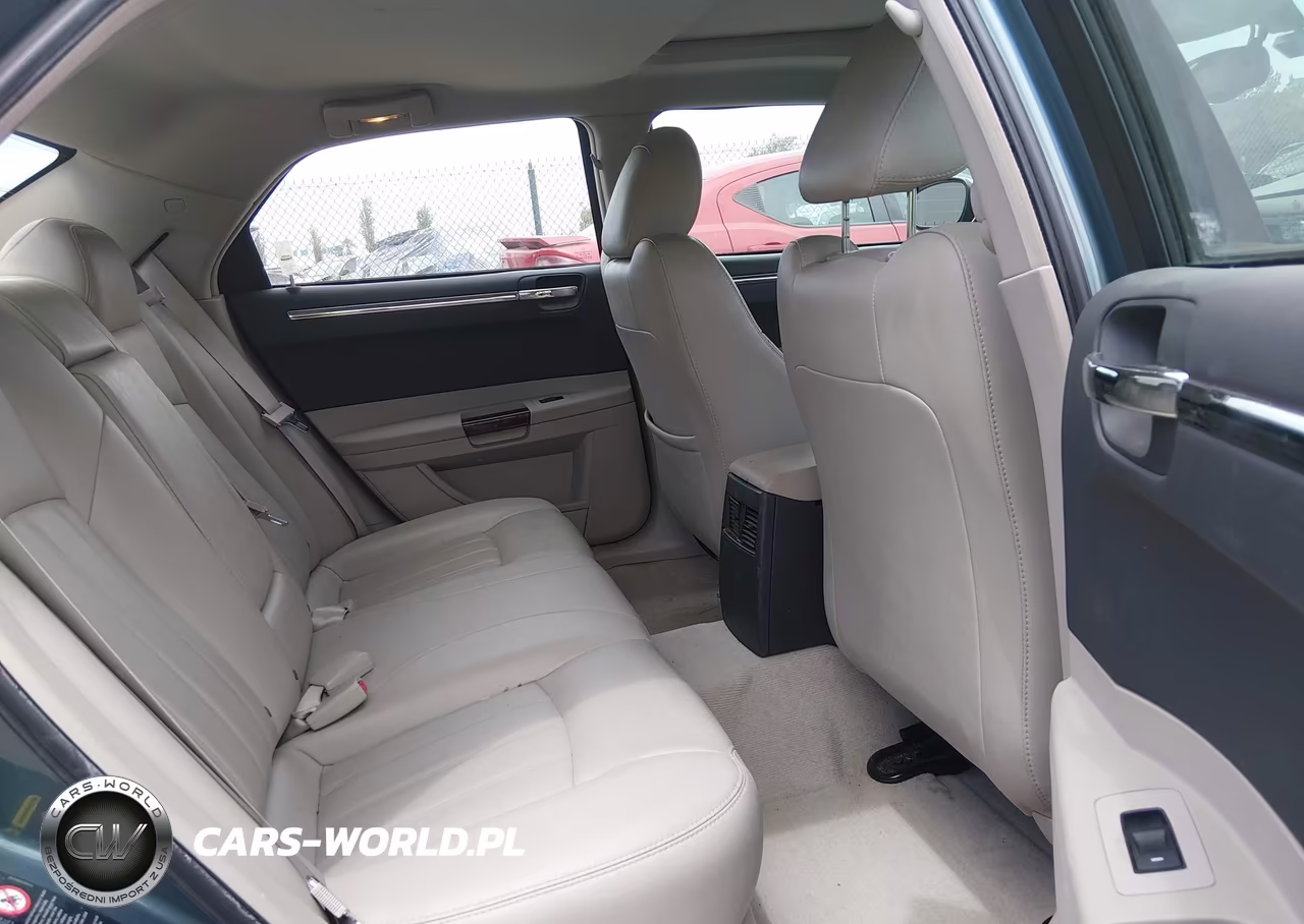 2006 Chrysler 300C VIN:2C3LA63H36H140678 - 8