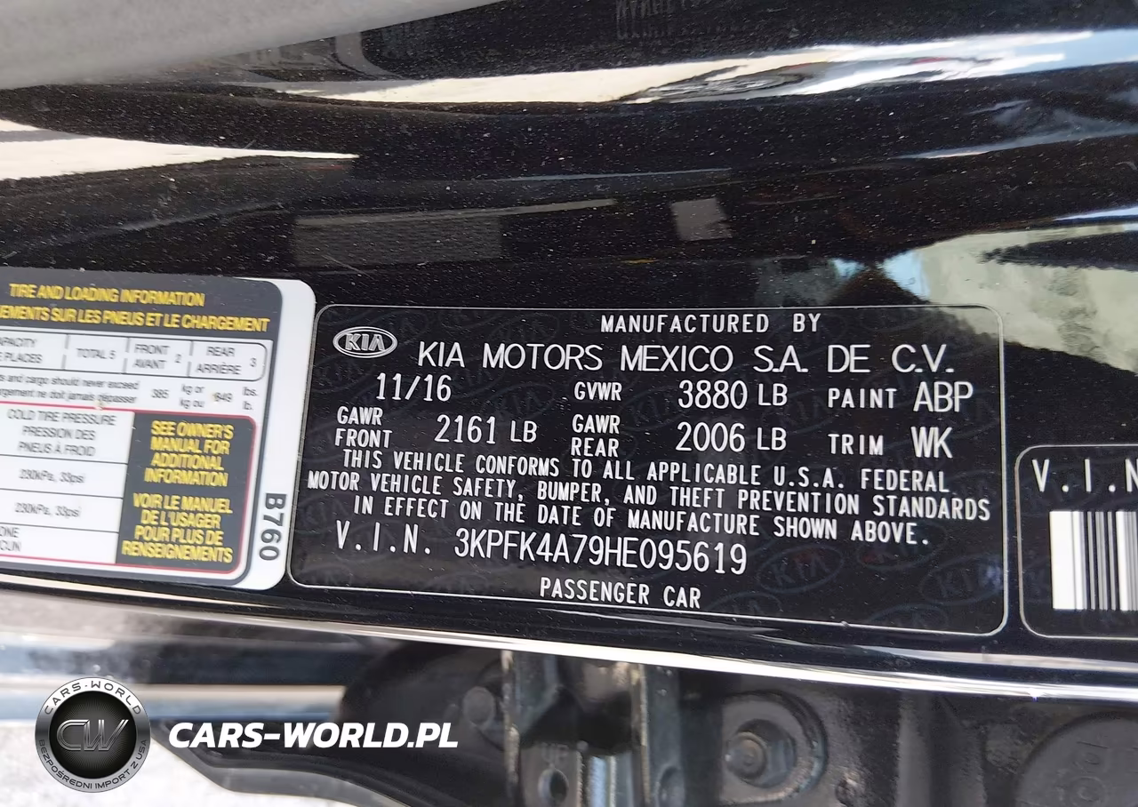 2017 Kia Forte Lx VIN:3KPFK4A79HE095619 - 9