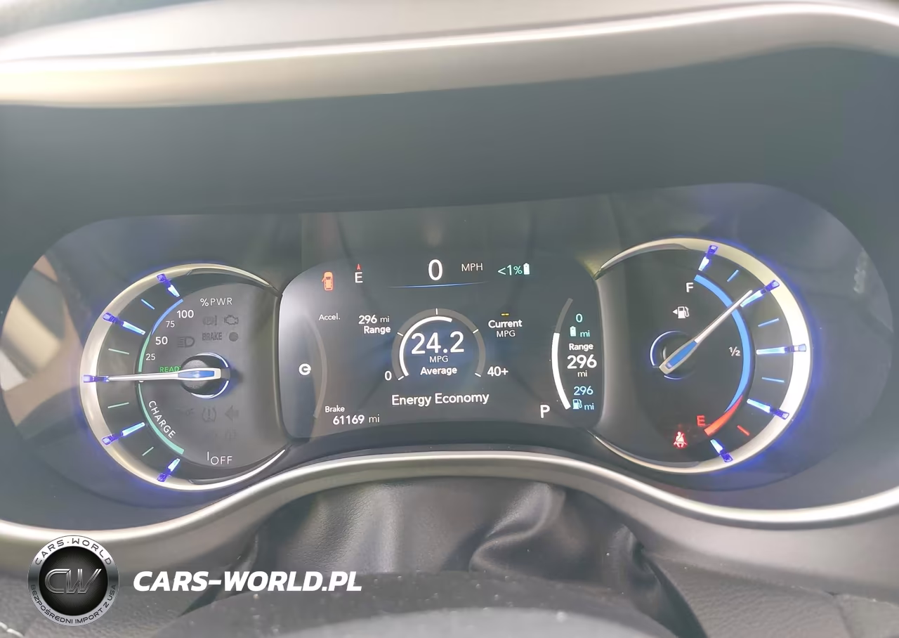 2023 Chrysler Pacifica Hybrid Touring L VIN:2C4RC1L79PR622027 - 7