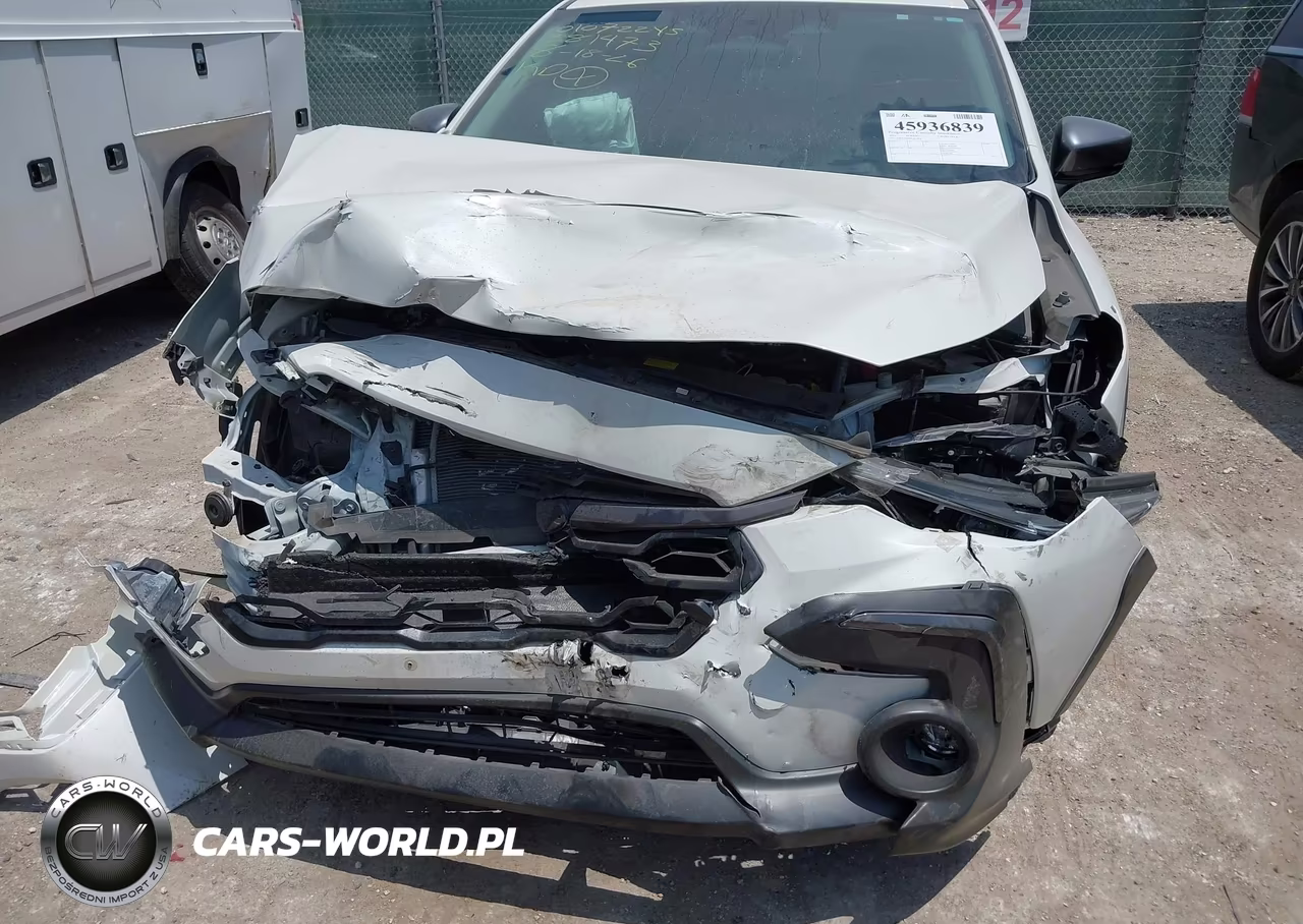 2024 Subaru Crosstrek Limited VIN:4S4GUHM68R3815473 - 6