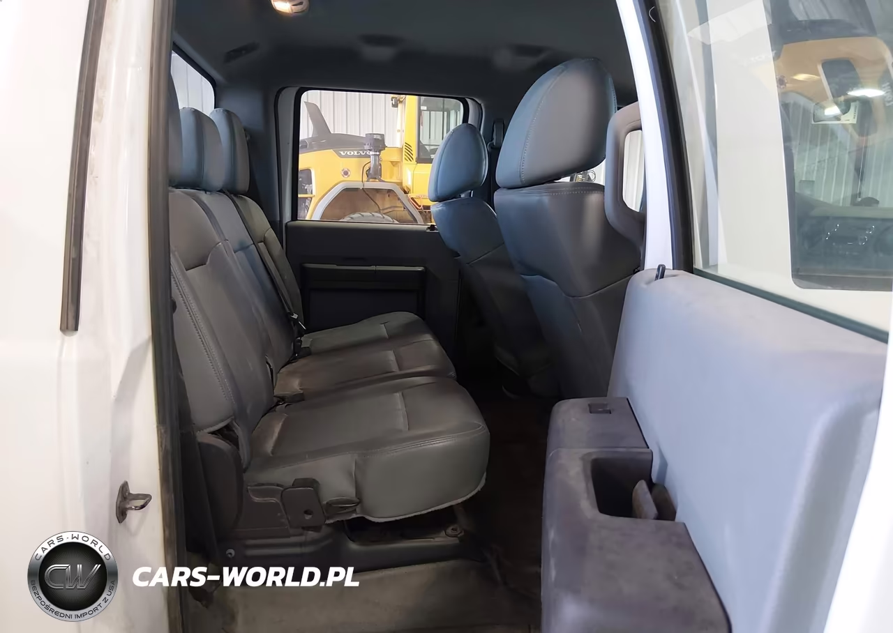 2015 Ford F-350 Chassis Xl VIN:1FD8W3HT3FEA24382 - 8