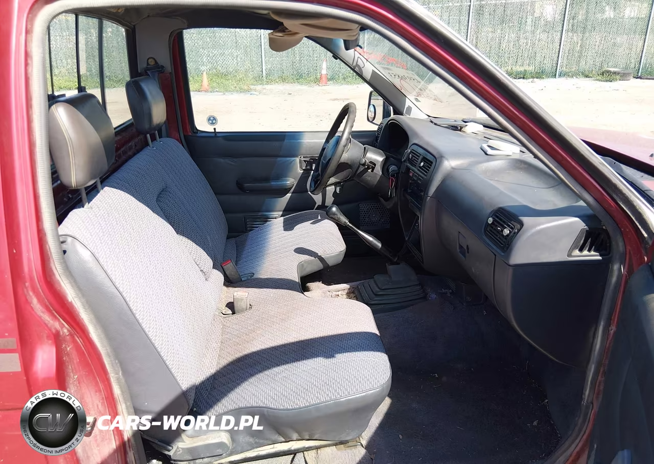 1997 Nissan 4X2 Truck Xe VIN:1N6SD11S5VC400772 - 5