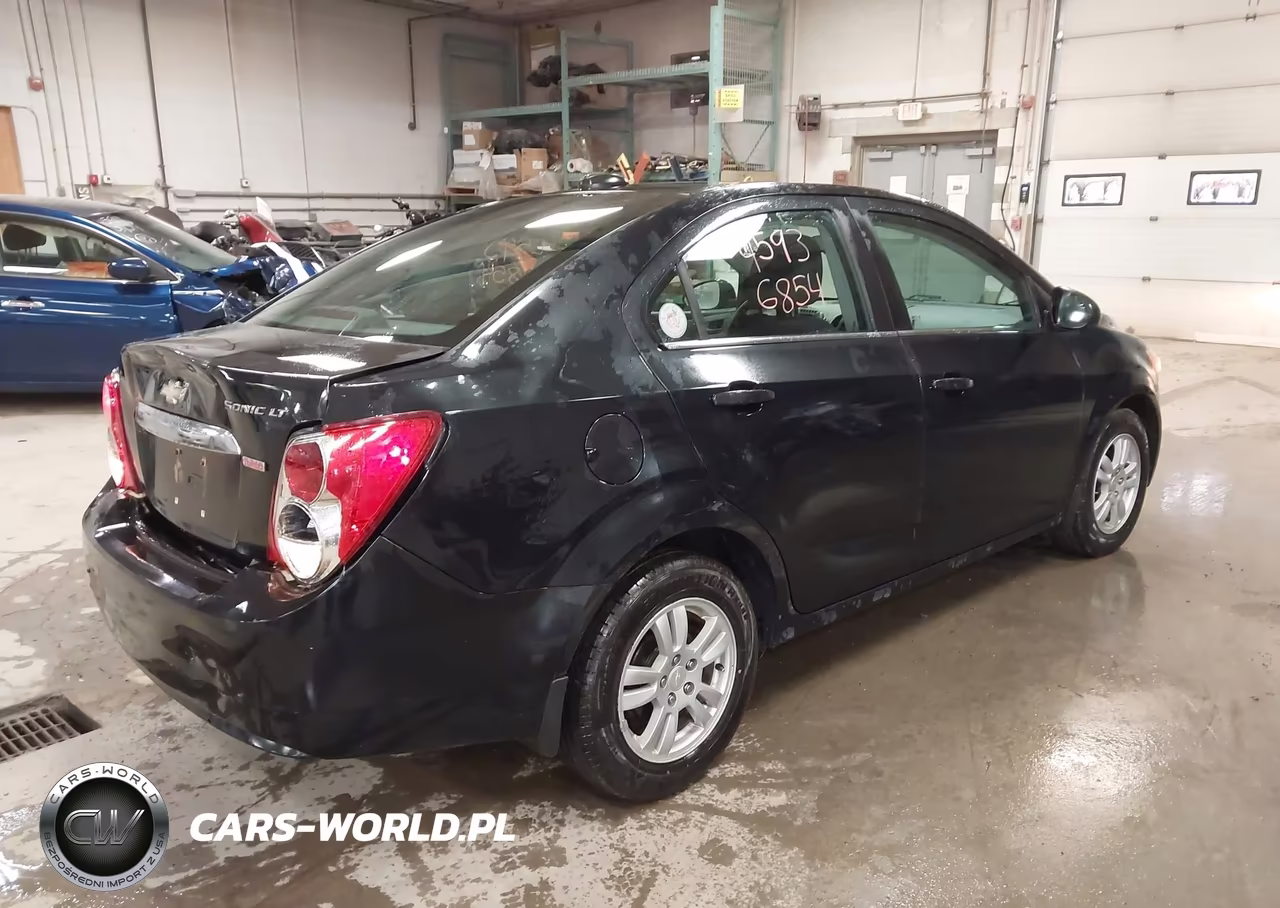 2015 Chevrolet Sonic Lt Manual VIN:1G1JD5SB6F4126734 - 4