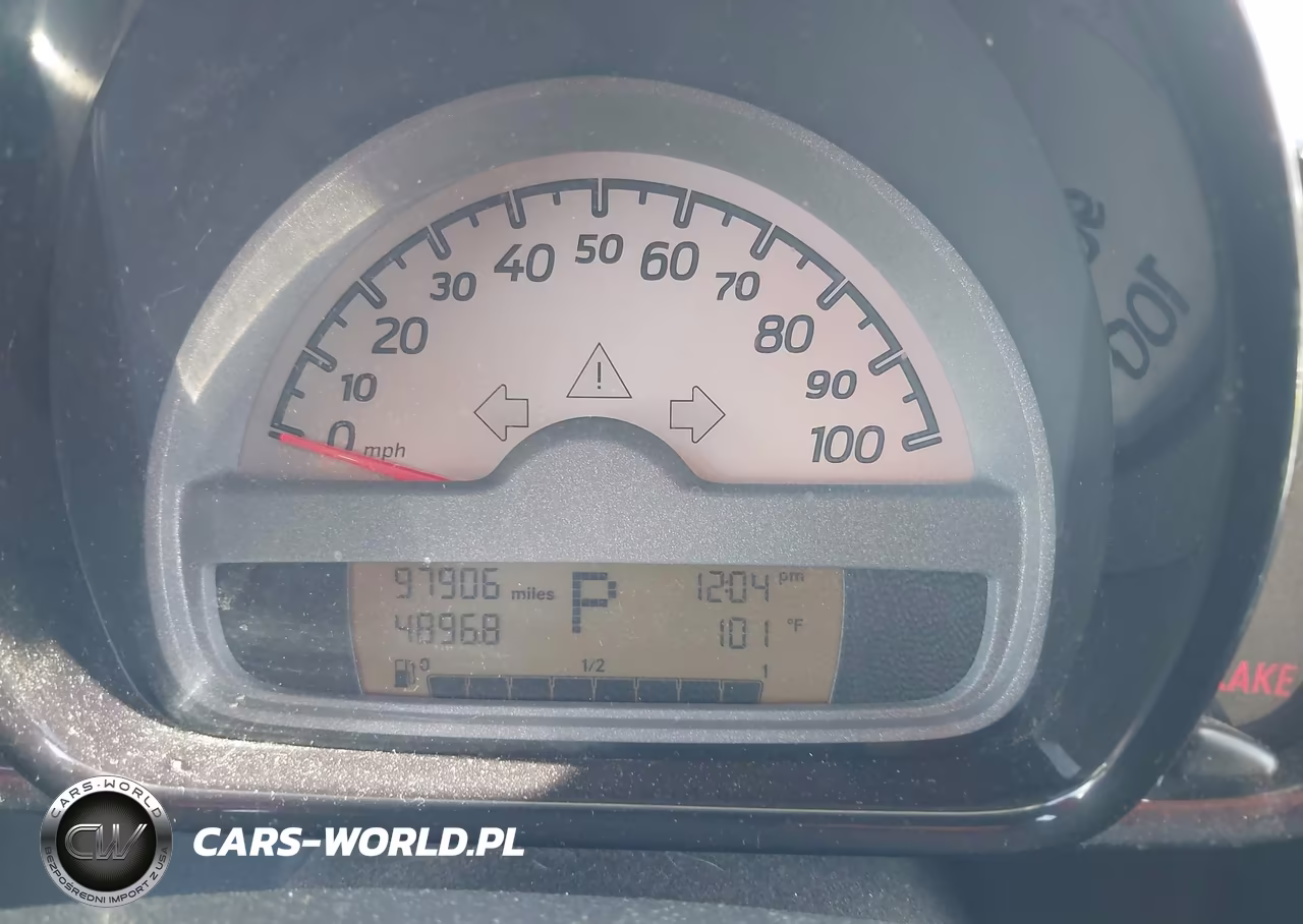 2010 Smart Fortwo Passion-Pure VIN:WMEEJ3BA7AK363641 - 7