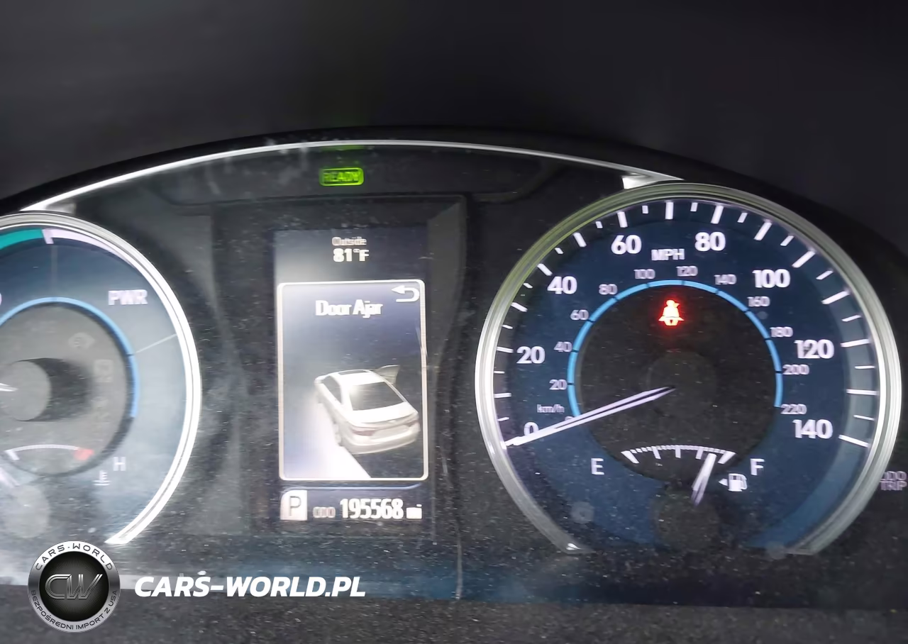2015 Toyota Camry Hybrid Le VIN:4T1BD1FK4FU169432 - 15