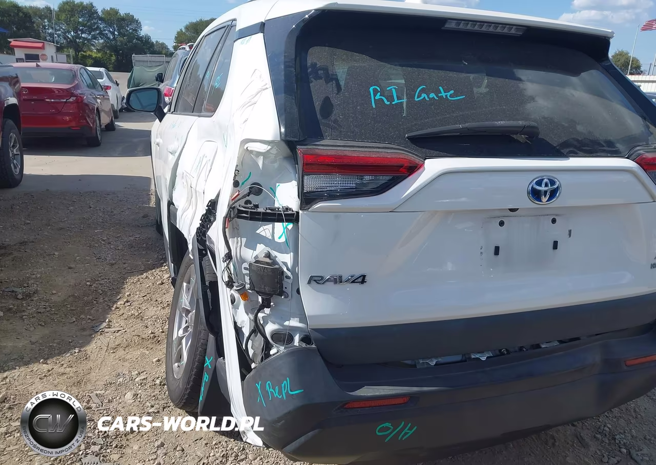 2022 Toyota Rav4 Hybrid Xle VIN:2T3RWRFV3NW132072 - 18