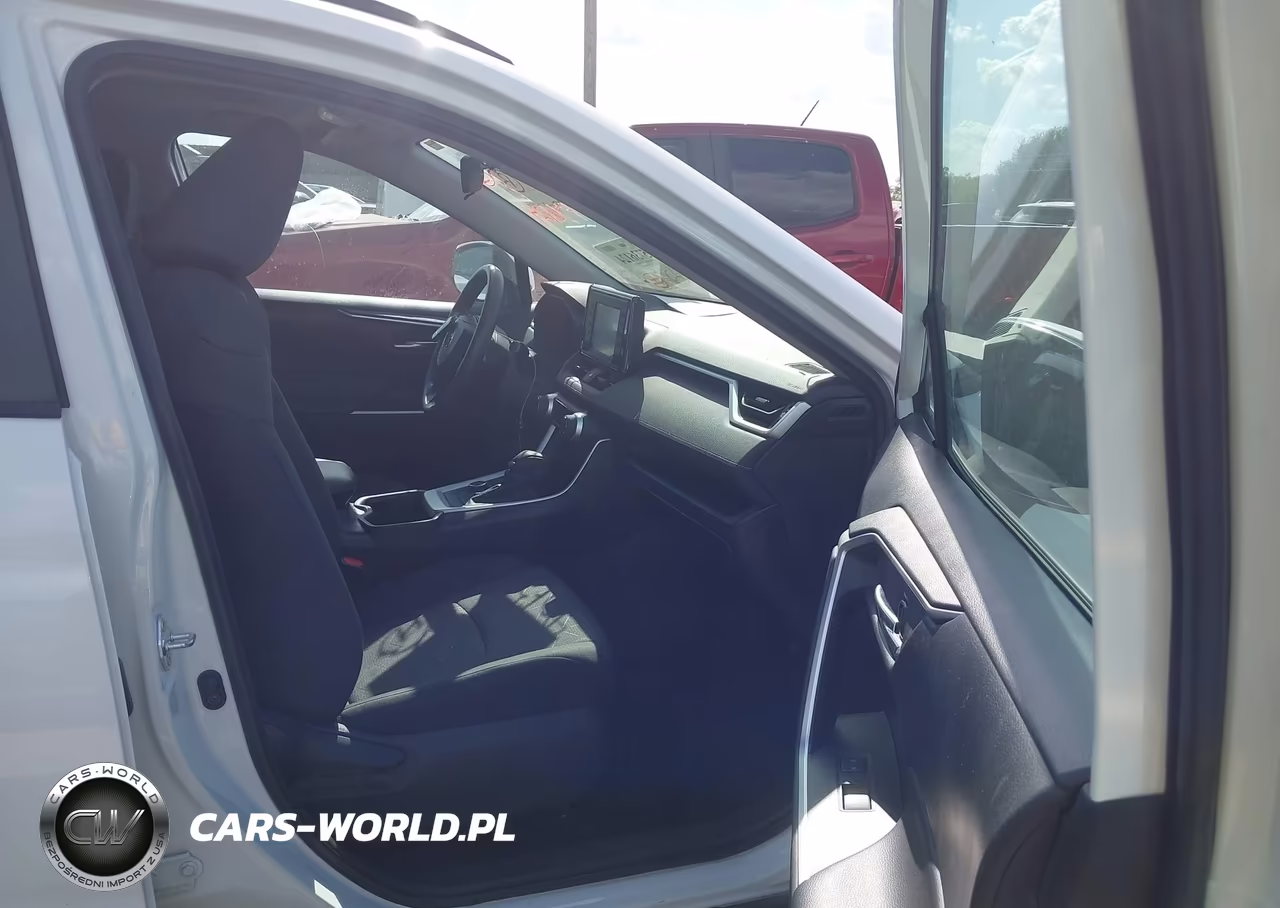 2022 Toyota Rav4 Hybrid Xle VIN:2T3RWRFV3NW132072 - 5