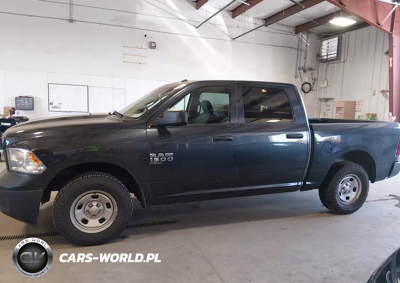 2021 Ram 1500 Classic Tradesman 4X4 5'7 Box VIN:3C6RR7KG6MG684903 - 14
