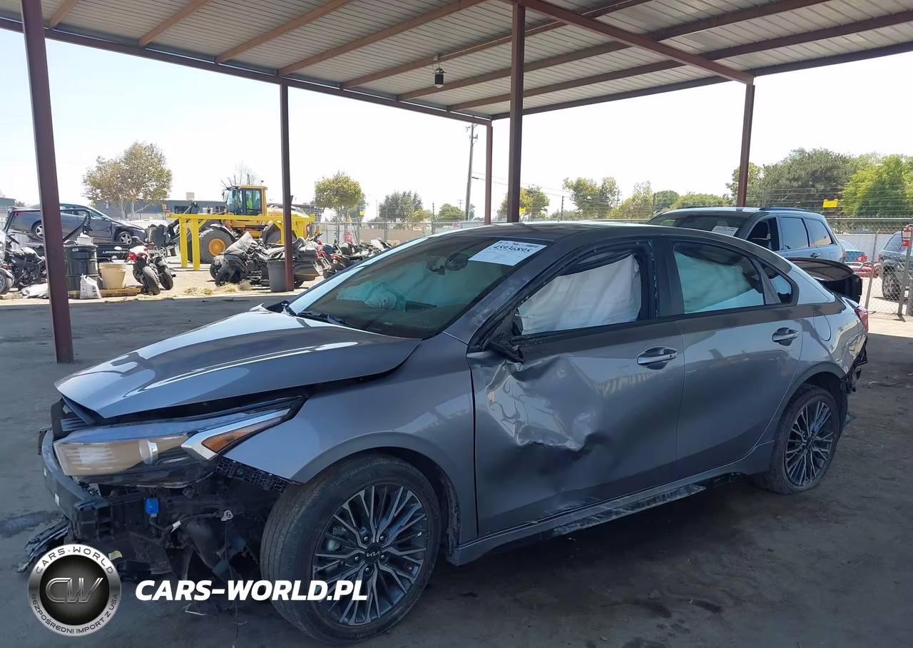 2023 Kia Forte Gt-Line VIN:3KPF54AD5PE647306 - 15