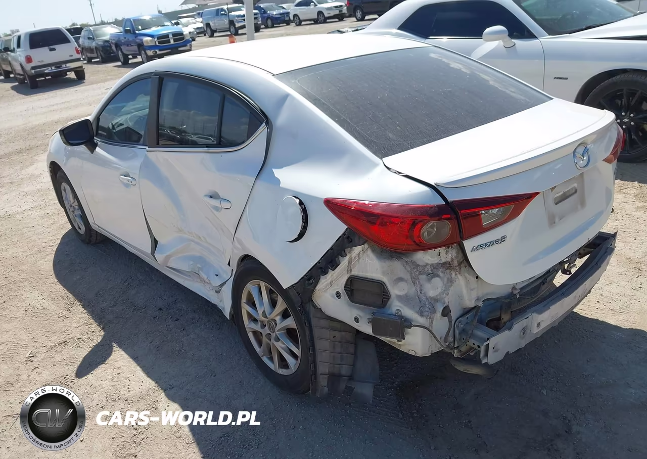 2014 Mazda Mazda3 I Touring VIN:JM1BM1V78E1110031 - 3