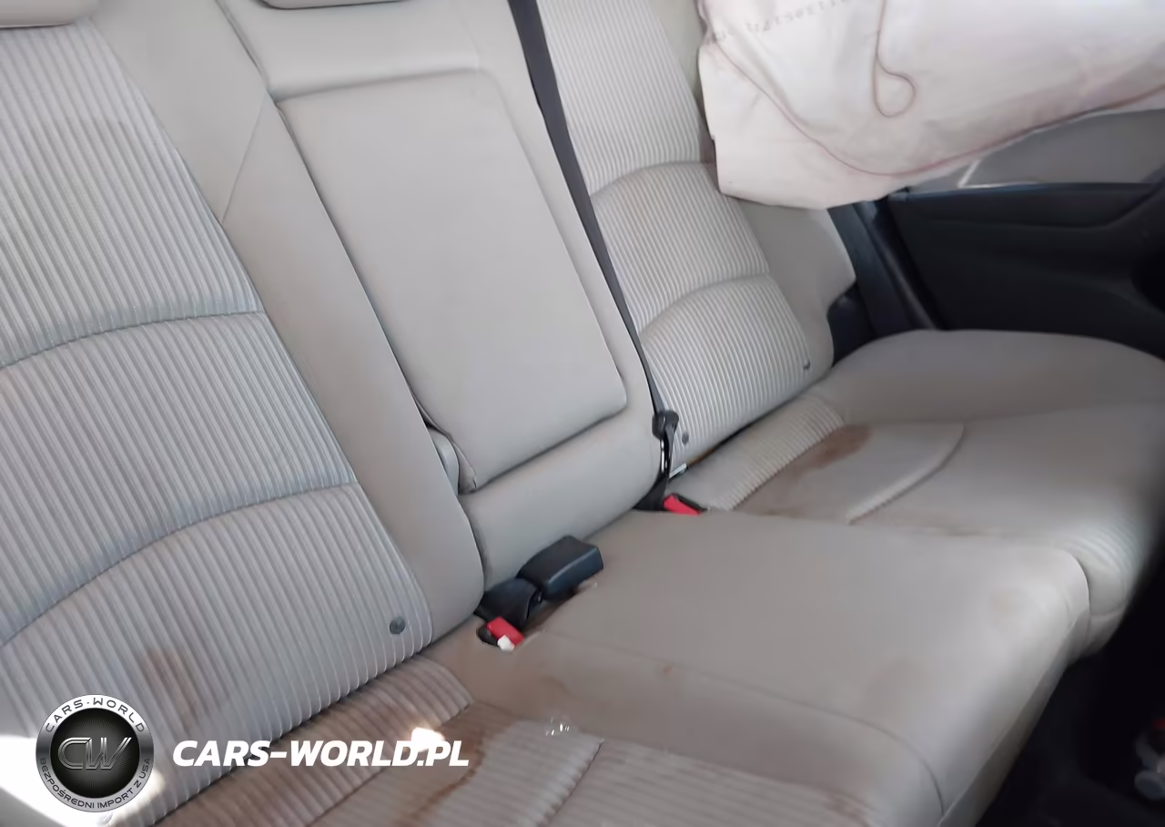 2014 Mazda Mazda3 I Touring VIN:JM1BM1V78E1110031 - 8