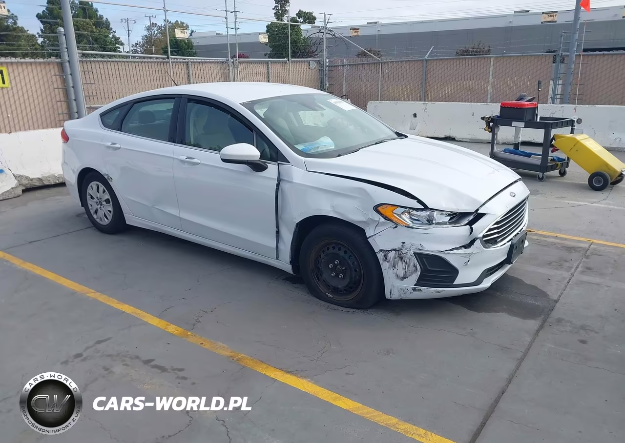 2019 Ford Fusion – zdjęcie 1 z 16
