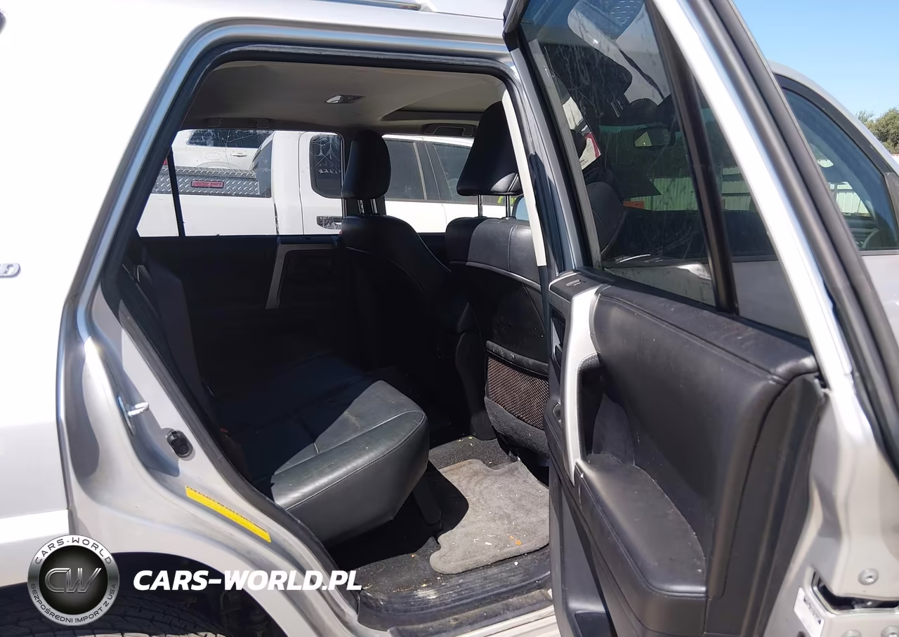 2010 Toyota 4Runner Limited V6 VIN:JTEZU5JR4A5007488 - 8