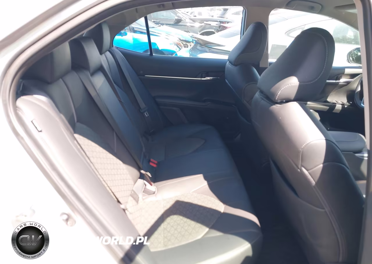 2019 Toyota Camry Xse VIN:4T1B61HK9KU699395 - 8
