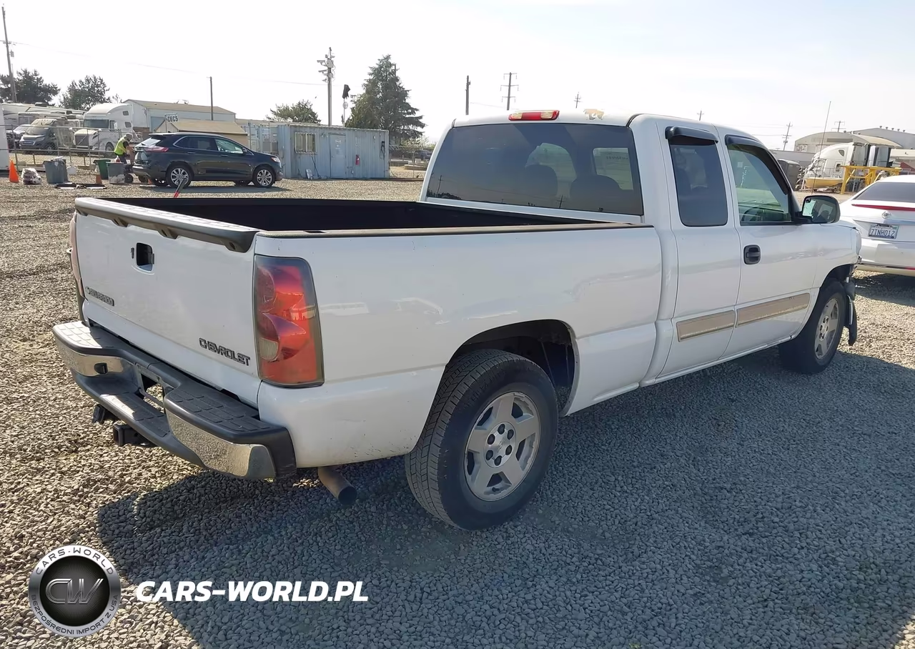 2005 Chevrolet Silverado 1500 Ls VIN:2GCEC19V251297429 - 4