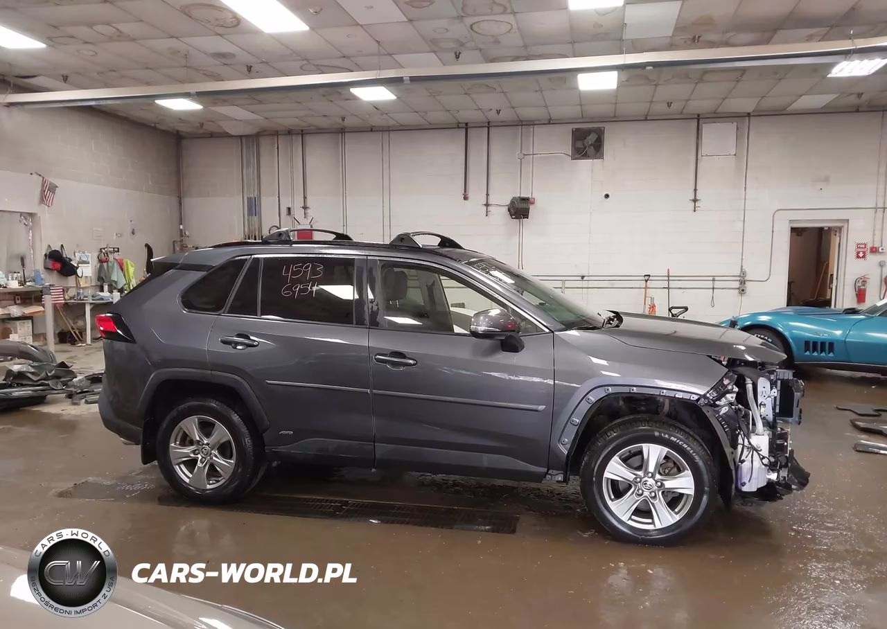 2023 Toyota Rav4 Hybrid Xle VIN:JTMRWRFV0PD180080 - 14
