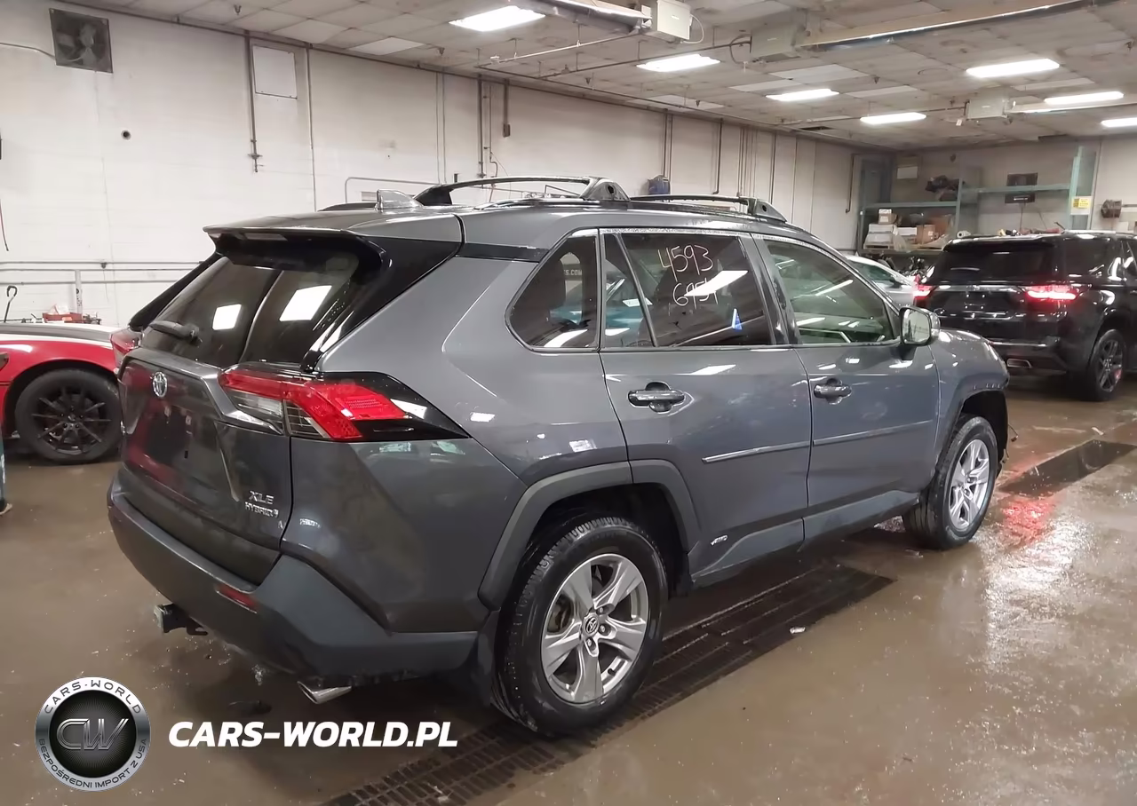 2023 Toyota Rav4 Hybrid Xle VIN:JTMRWRFV0PD180080 - 4