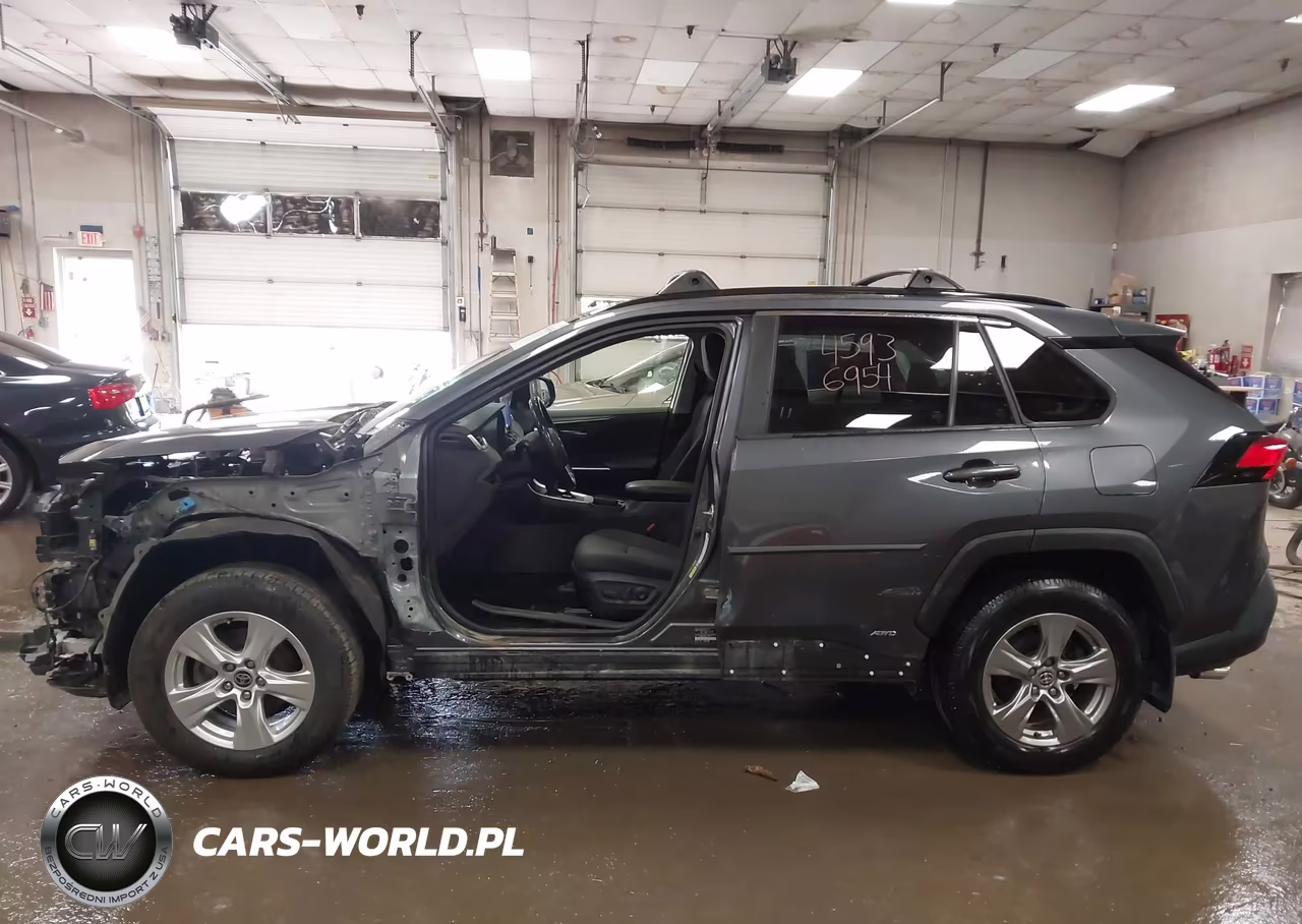 2023 Toyota Rav4 Hybrid Xle VIN:JTMRWRFV0PD180080 - 6