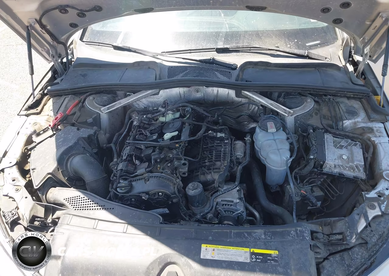 2017 Audi A4 Premium Plus VIN:WAUENAF46HN002242 - 10
