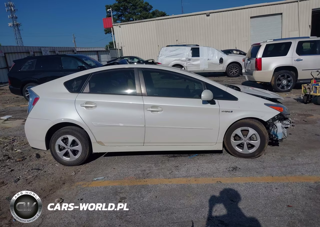 2012 Toyota Prius Three VIN:JTDKN3DU5C5454020 - 14