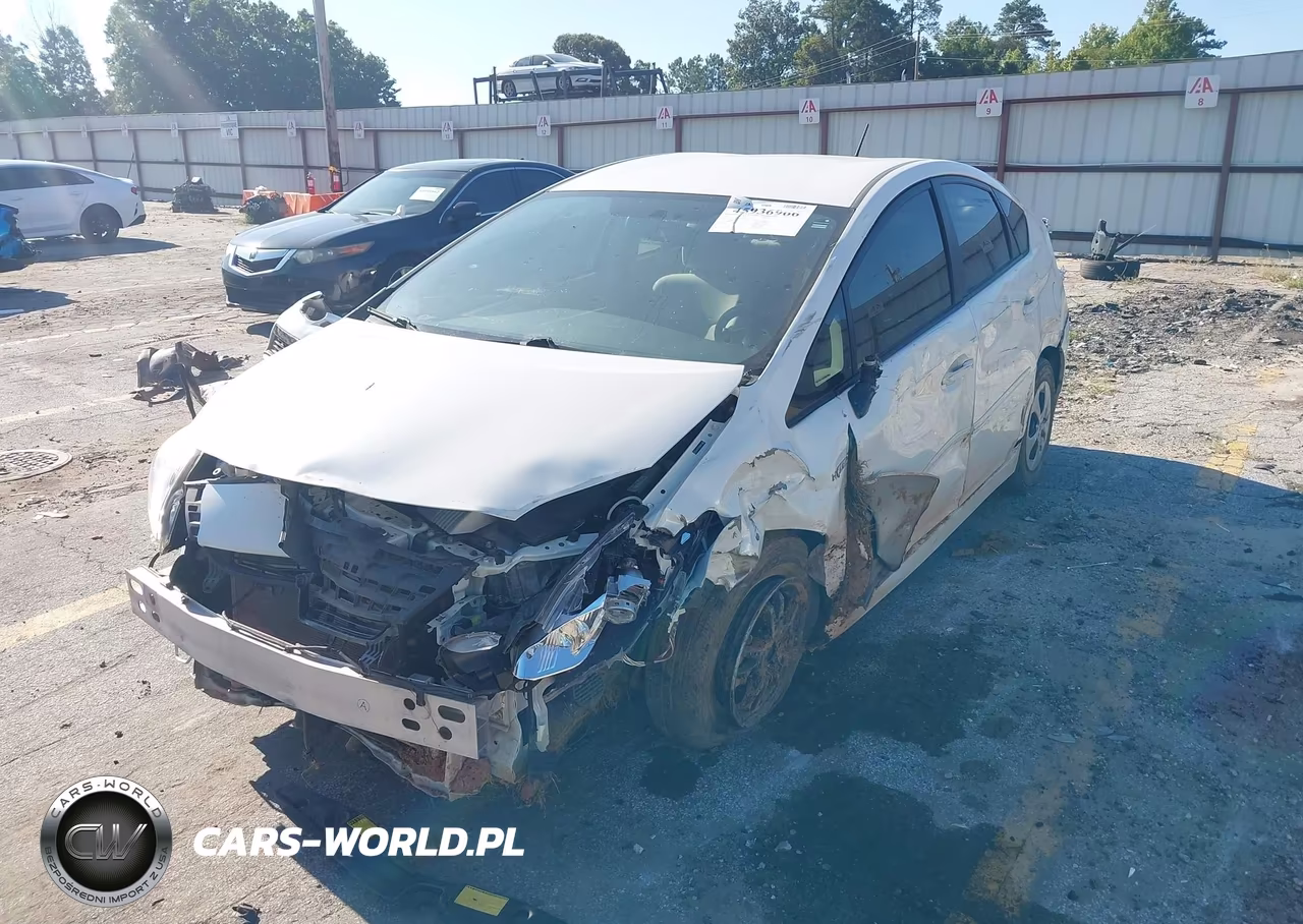 2012 Toyota Prius Three VIN:JTDKN3DU5C5454020 - 6