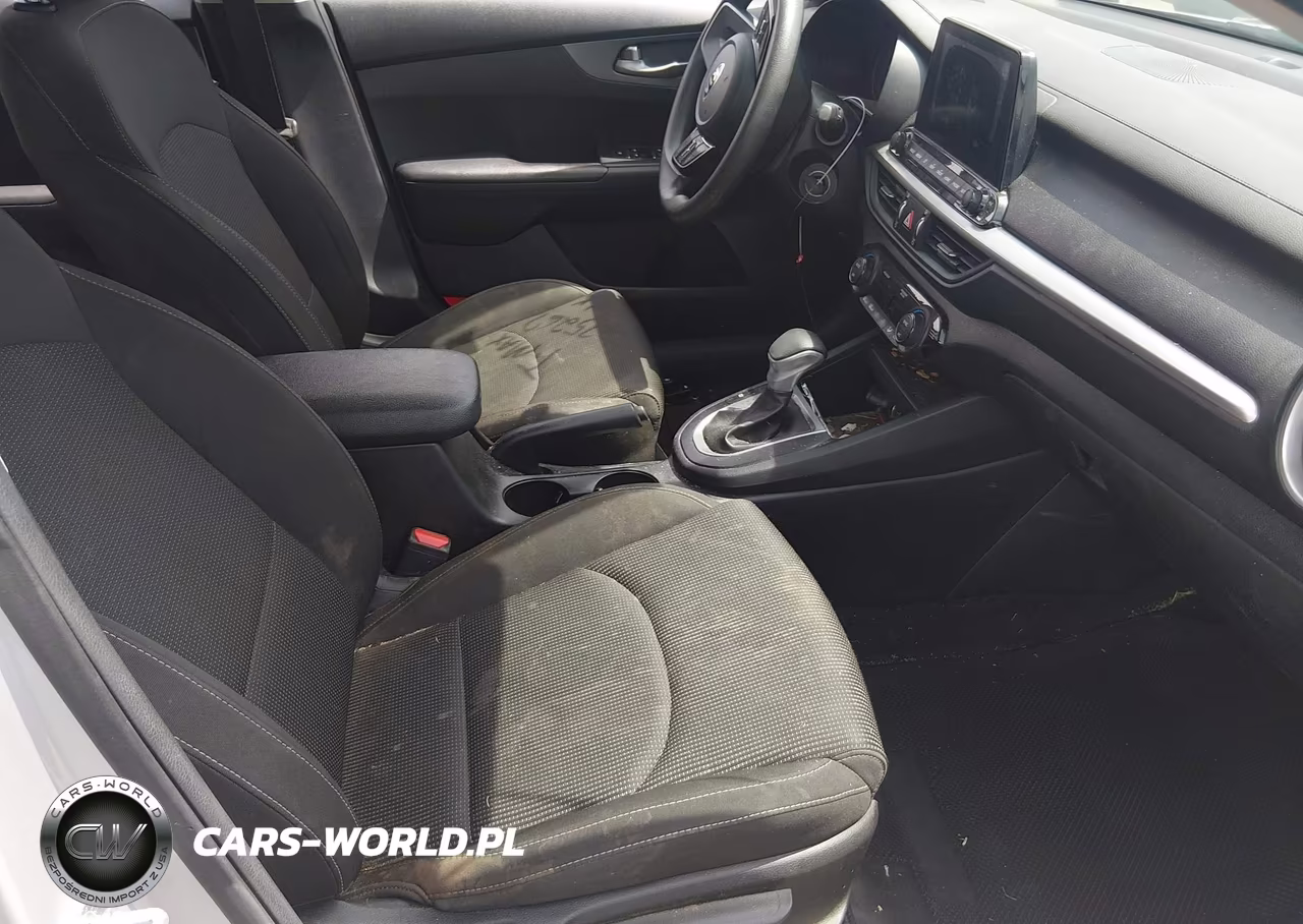 2019 Kia Forte Lxs VIN:3KPF24AD1KE135267 - 5