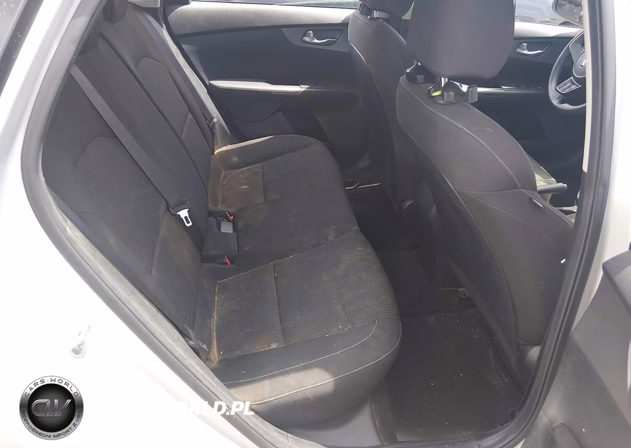 2019 Kia Forte Lxs VIN:3KPF24AD1KE135267 - 8