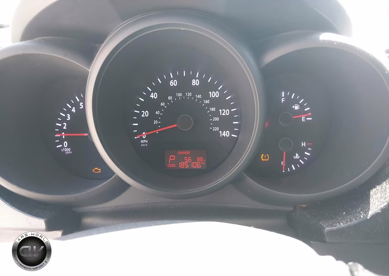 2013 Kia Soul VIN:KNDJT2A5XD7756983 - 7