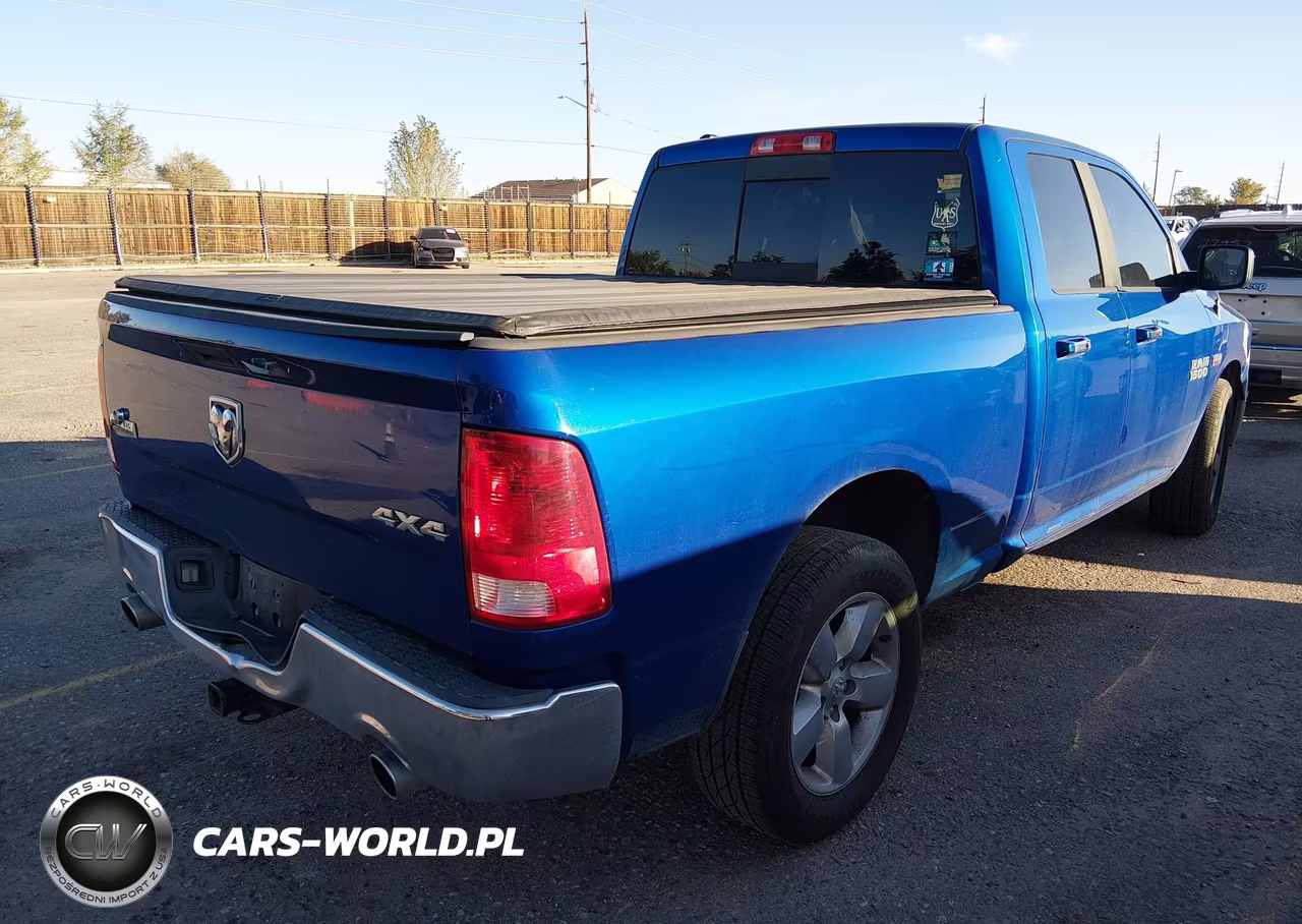 2016 Ram 1500 Big Horn VIN:1C6RR7GT3GS228151 - 4