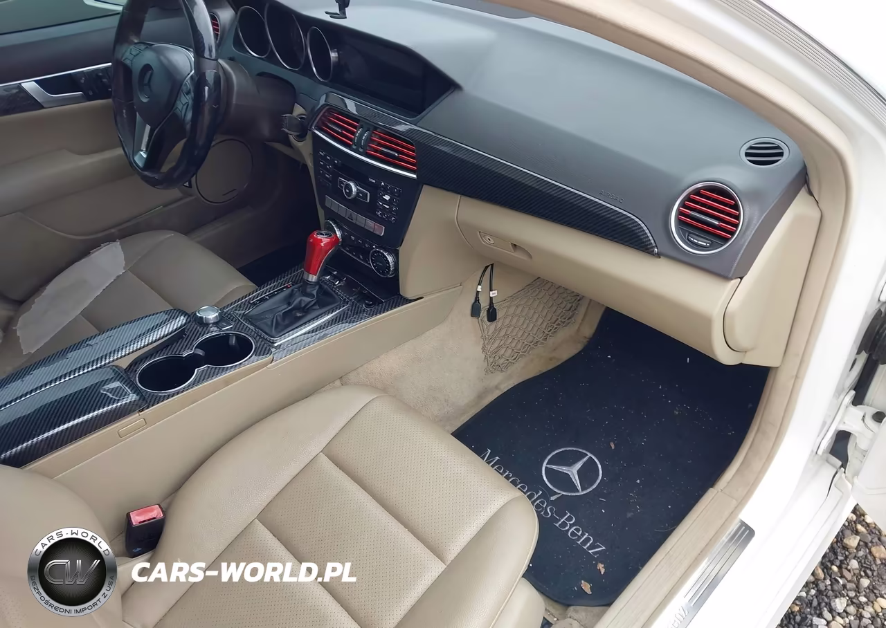 2014 Mercedes-Benz C 250 Sport VIN:WDDGF4HB1EG257201 - 5