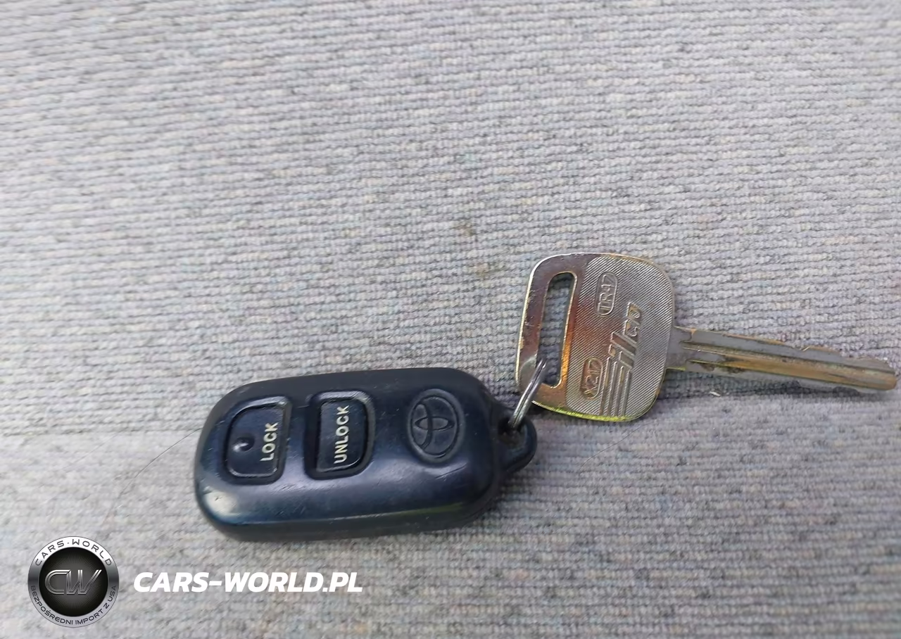 2001 Toyota Camry Le VIN:JT2BG22K510550268 - 11
