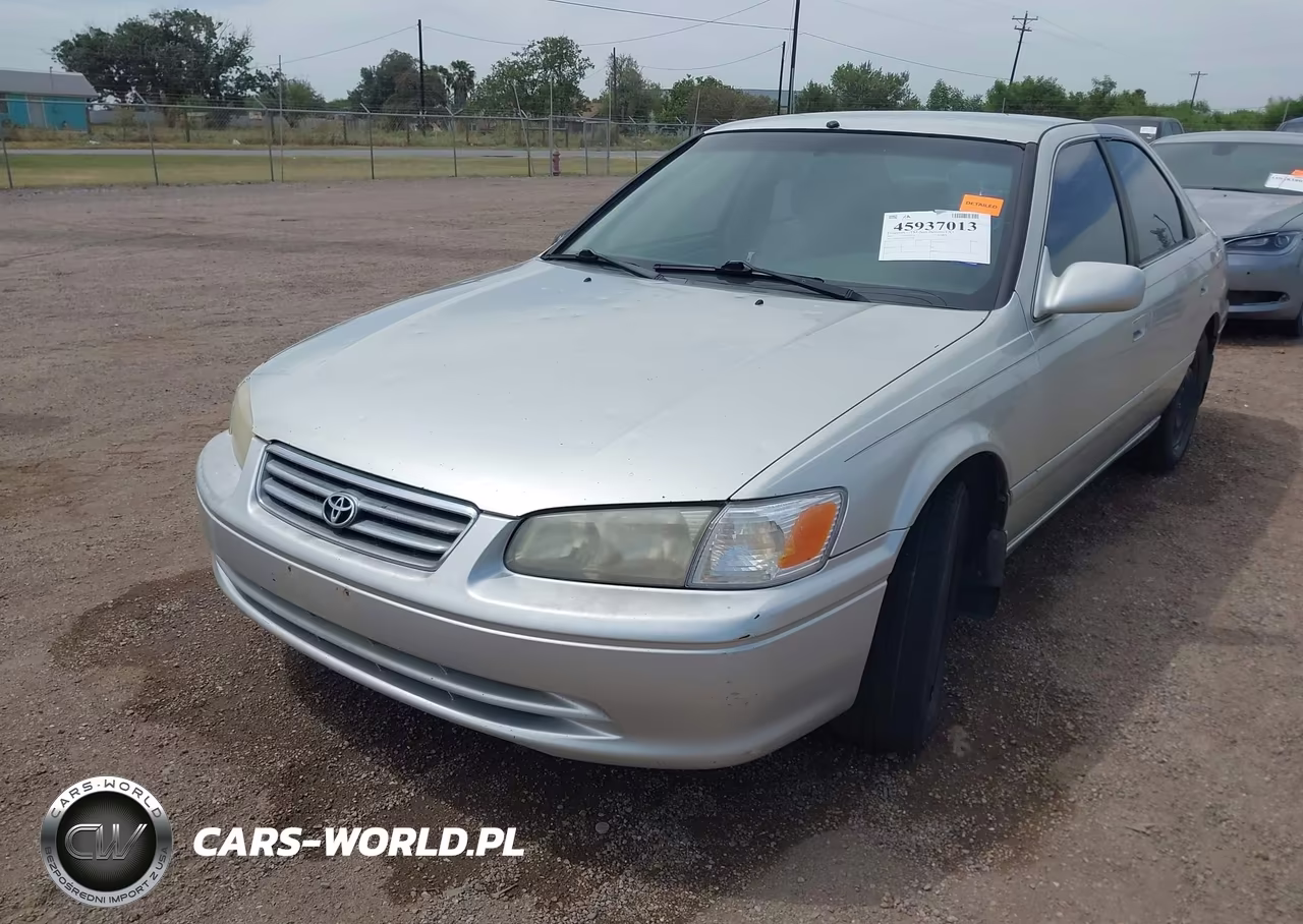 2001 Toyota Camry Le VIN:JT2BG22K510550268 - 2