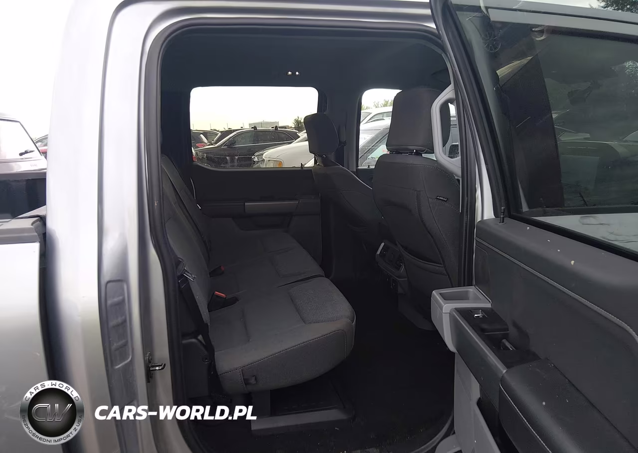 2024 Ford F-150 Xlt VIN:1FTFW3LD3RFA81563 - 8