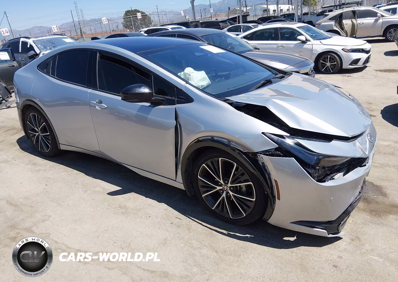 2024 Toyota Prius Xle
