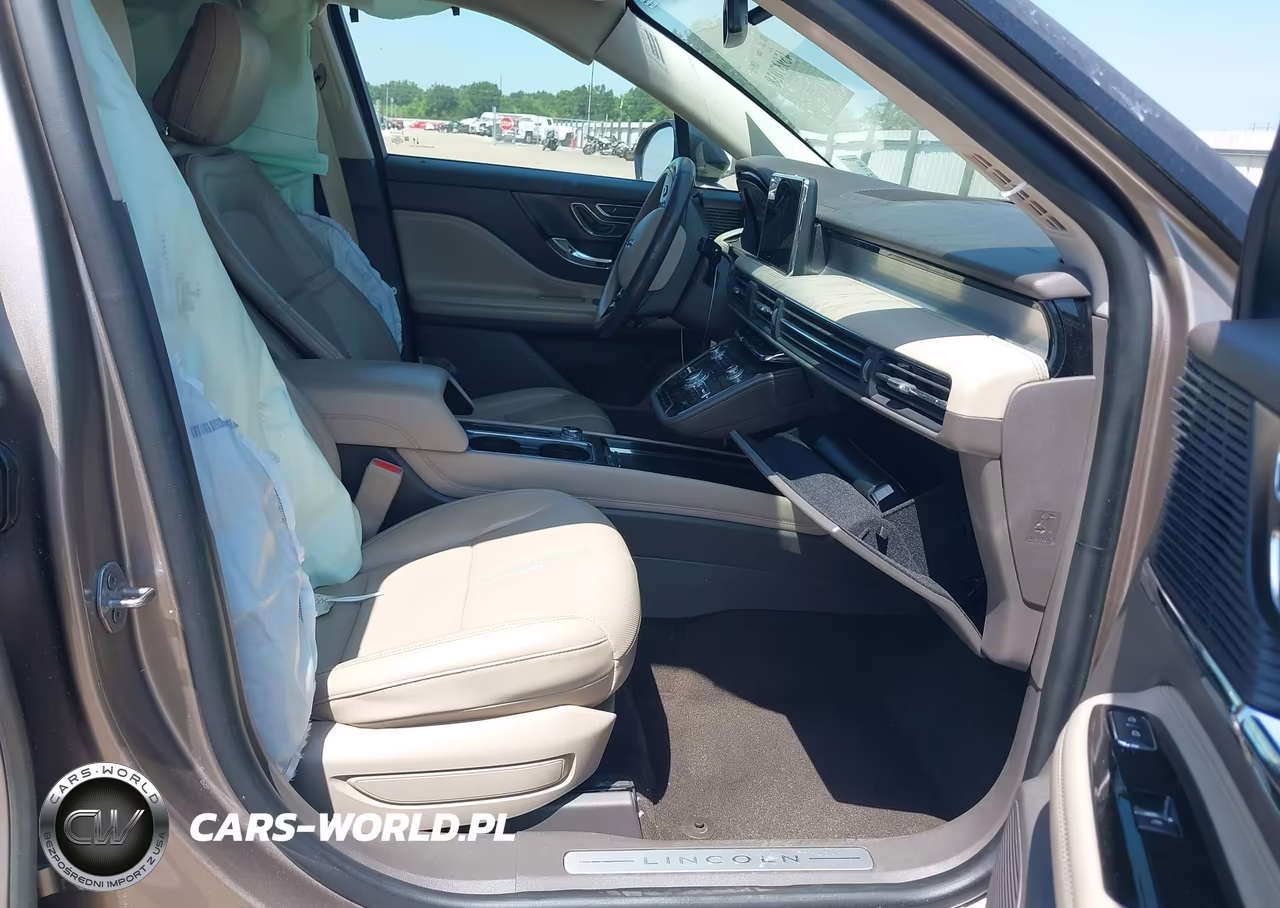 2020 Lincoln Corsair Standard VIN:5LMCJ1C94LUL15805 - 5