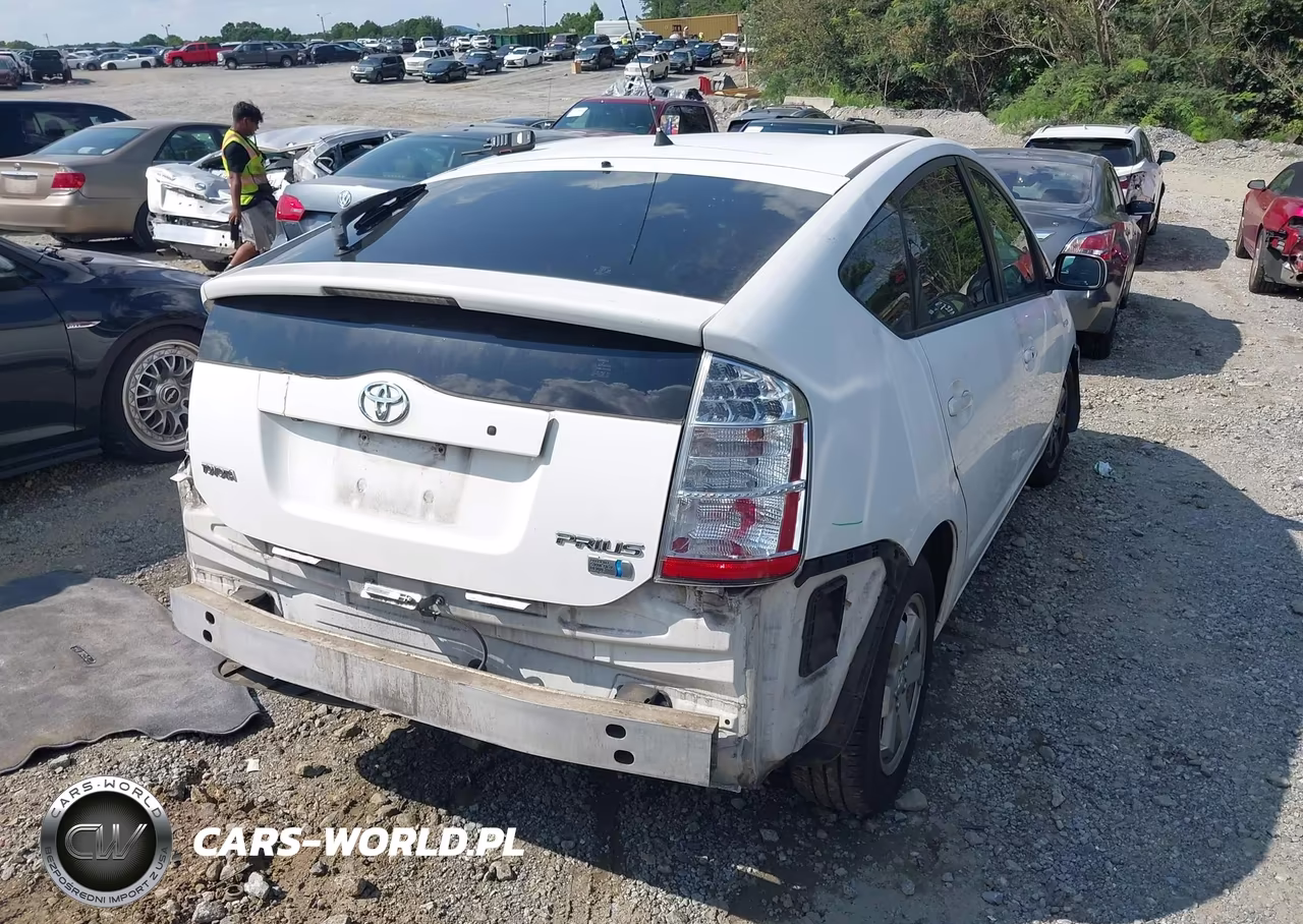 2008 Toyota Prius VIN:JTDKB20U383356860 - 4
