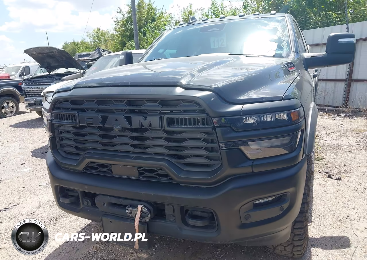 2025 Ram 2500 Tradesman 4X4 6'4 Box VIN:3C6TR5CJ1SG529628 - 12