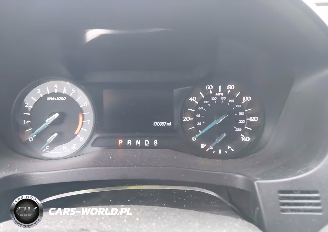 2016 Ford Explorer VIN:1FM5K7B85GGB86143 - 16