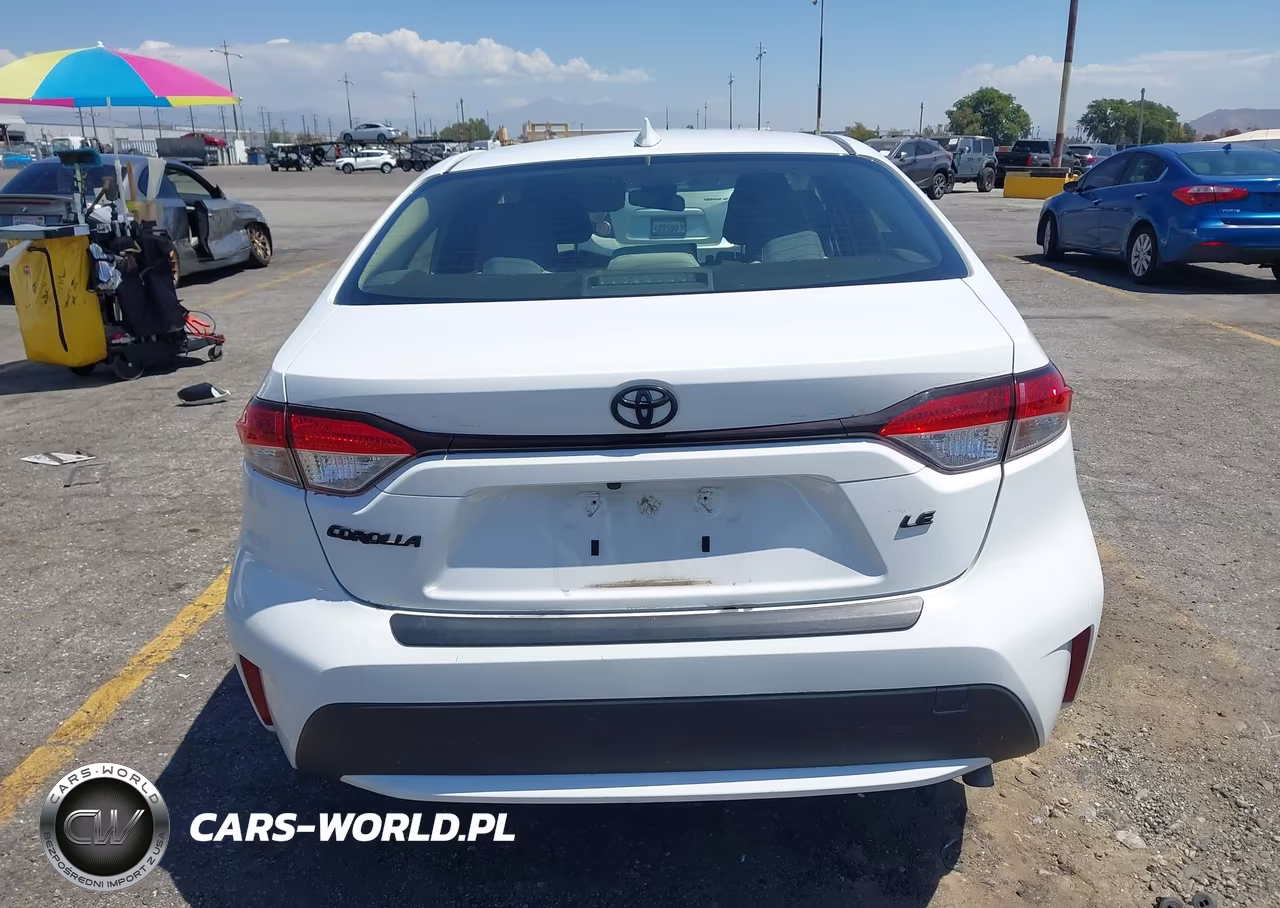 2021 Toyota Corolla Le VIN:JTDEPMAE3MJ177239 - 17