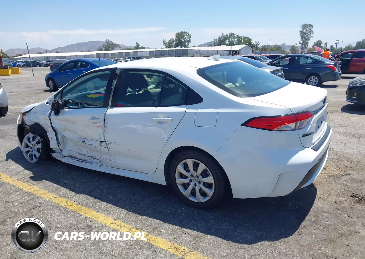 2021 Toyota Corolla Le VIN:JTDEPMAE3MJ177239 - 3