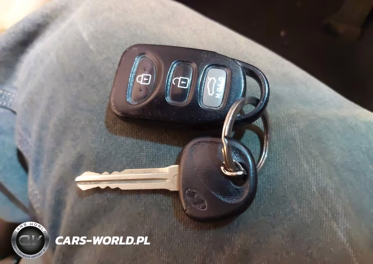 2013 Hyundai Elantra Gls VIN:5NPDH4AE2DH335216 - 11